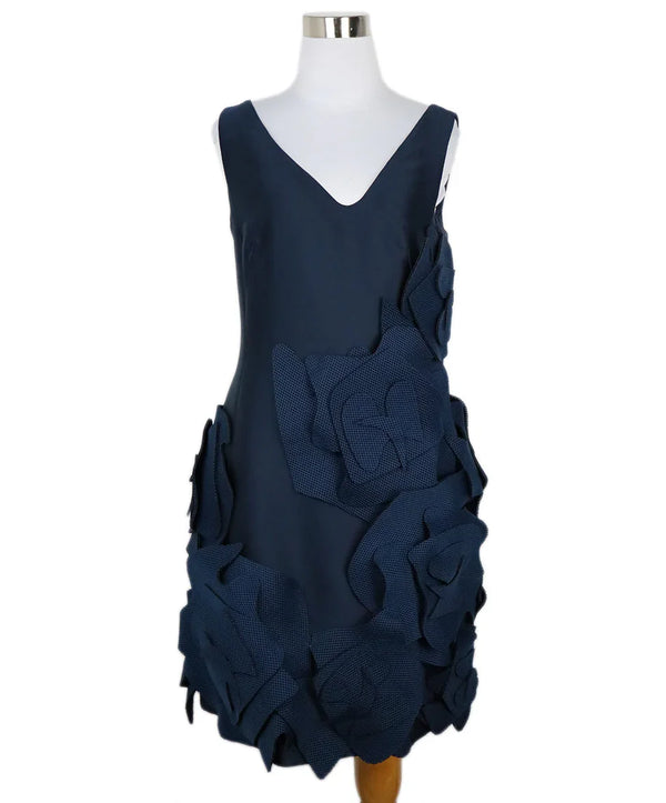 Akris Blue Satin & Mesh Applique Dress sz 8 l Michael's Luxury Consignment  – Michael's Consignment NYC