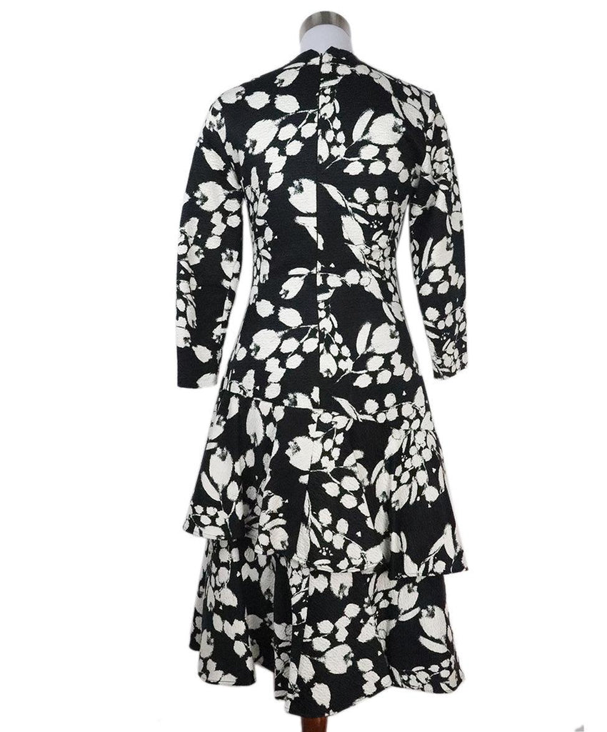 Ch Black & White Print Dress sz 6 - Michael's Consignment NYC
