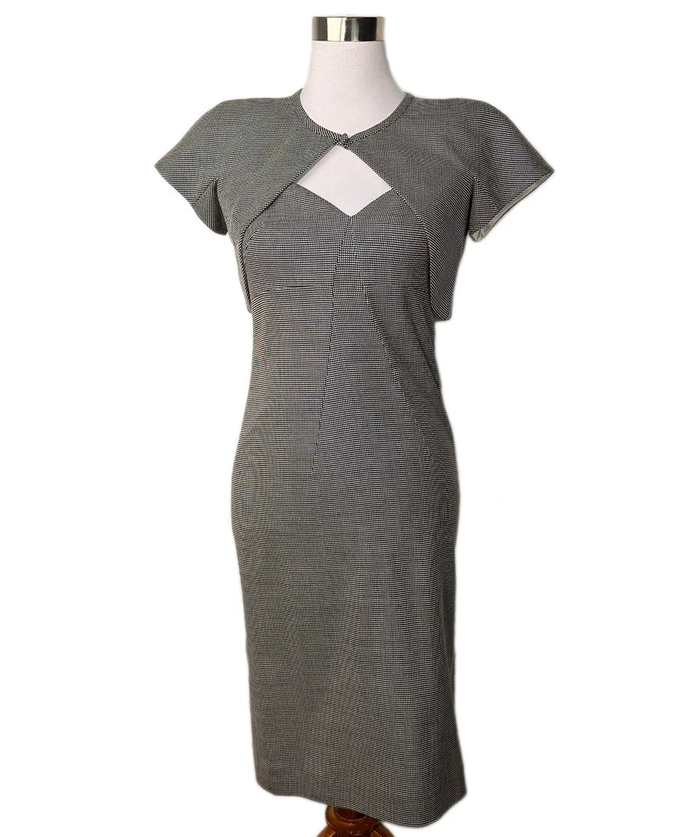 Giorgio Armani Black & White Wool Dress with Cape Sz 0 l Michael's Luxury  Consignment – Michael's Consignment NYC
