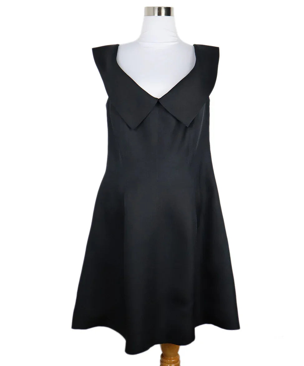 Givenchy Vintage Black Dress sz 14 l Michael's Luxury Consignment Michael's Consignment NYC Givenchy Vintage Black Dress sz 14 l Michael's Luxury Consignment Michael's Consignment NYC