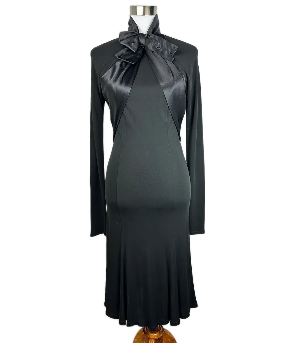Givenchy Black Silk Blend Longsleeve Dress sz 4 l Michael's Luxury  Consignment – Michael's Consignment NYC