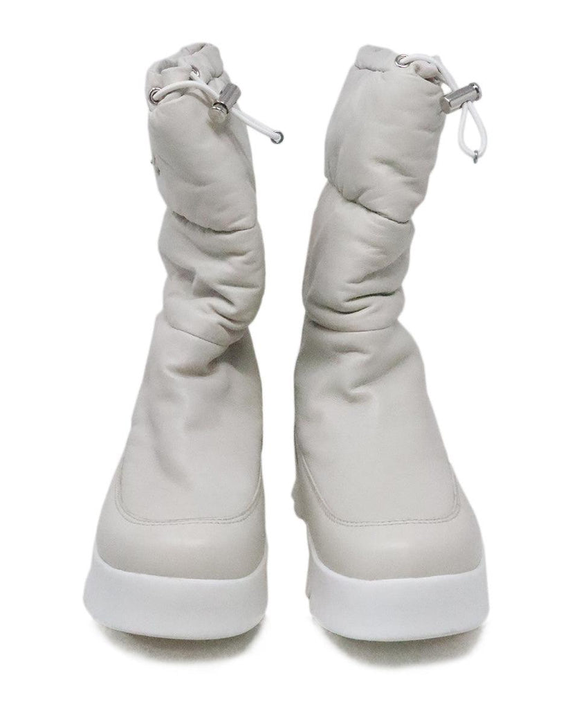 Prada White Leather Padded Moon Boots sz 6.5 - Michael's Consignment NYC