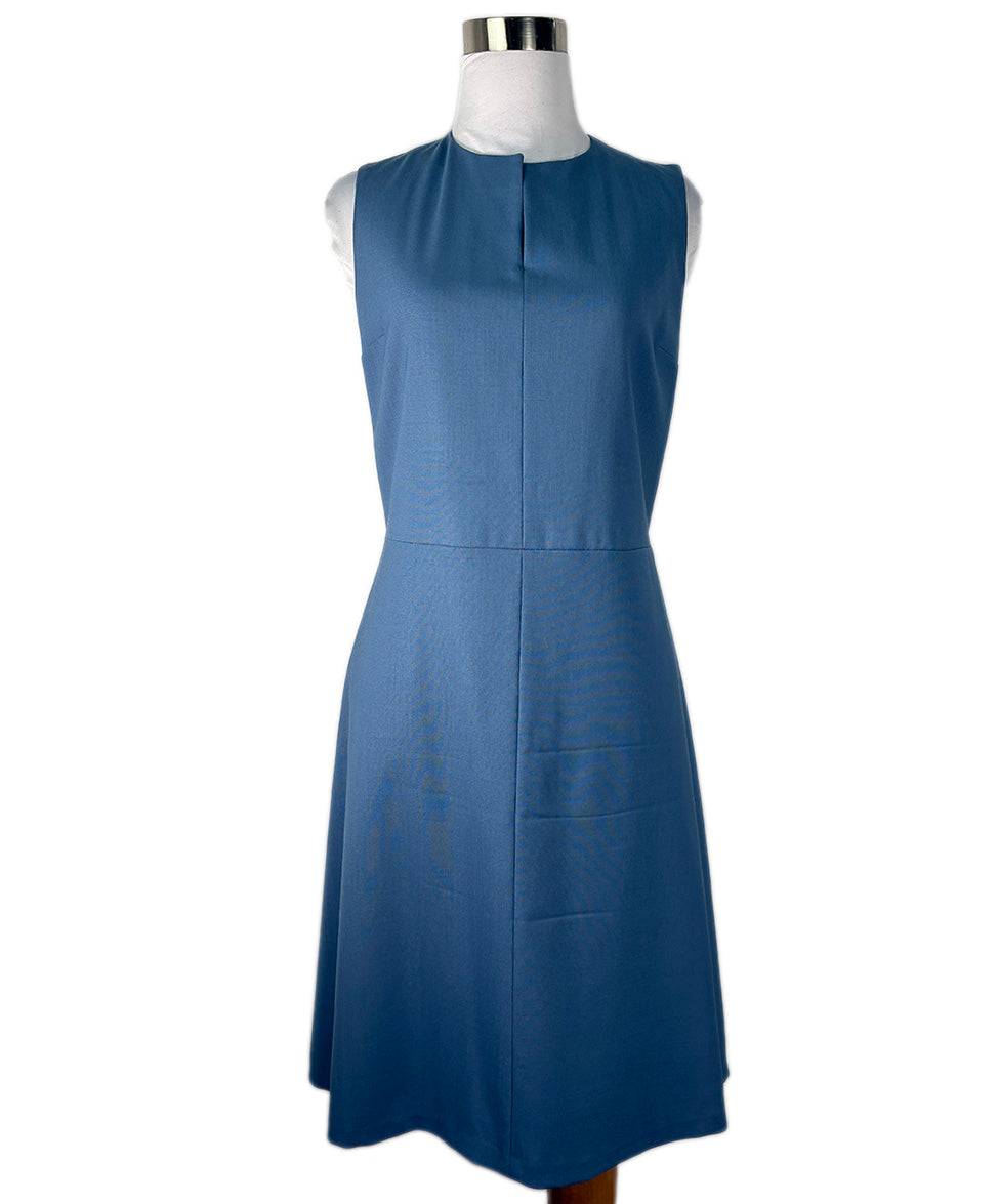 Theory Blue Wool Sleeveless Dress sz 6 l Michael's Luxury Consignment Michael's Consignment NYC Theory Blue Wool Sleeveless Dress sz 6 l Michael's Luxury Consignment Michael's Consignment NYC