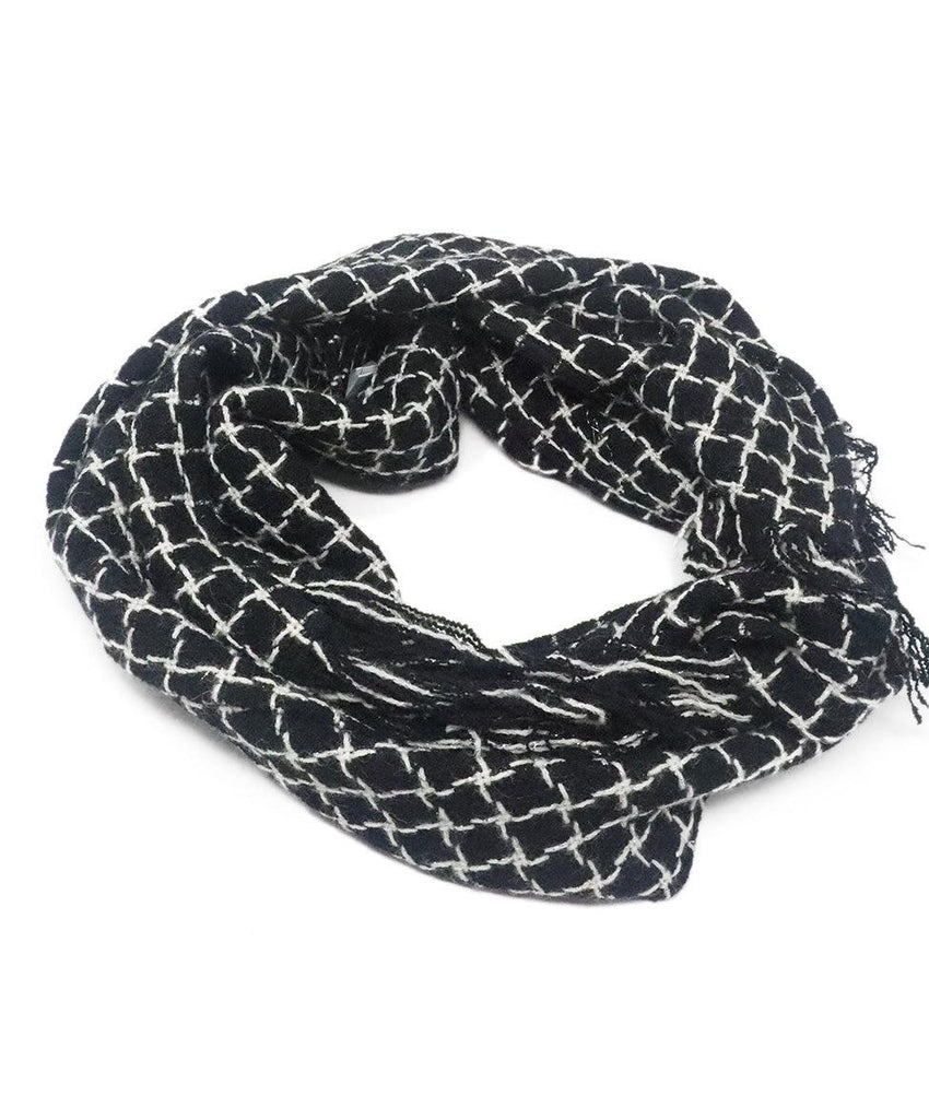Chanel Black & White Tweed Scarf - Michael's Consignment NYC