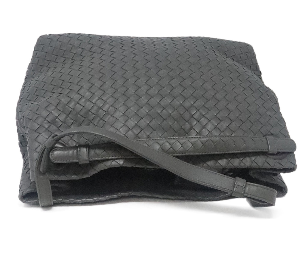 Bottega Veneta Grey Woven Leather Shoulder Bag 4