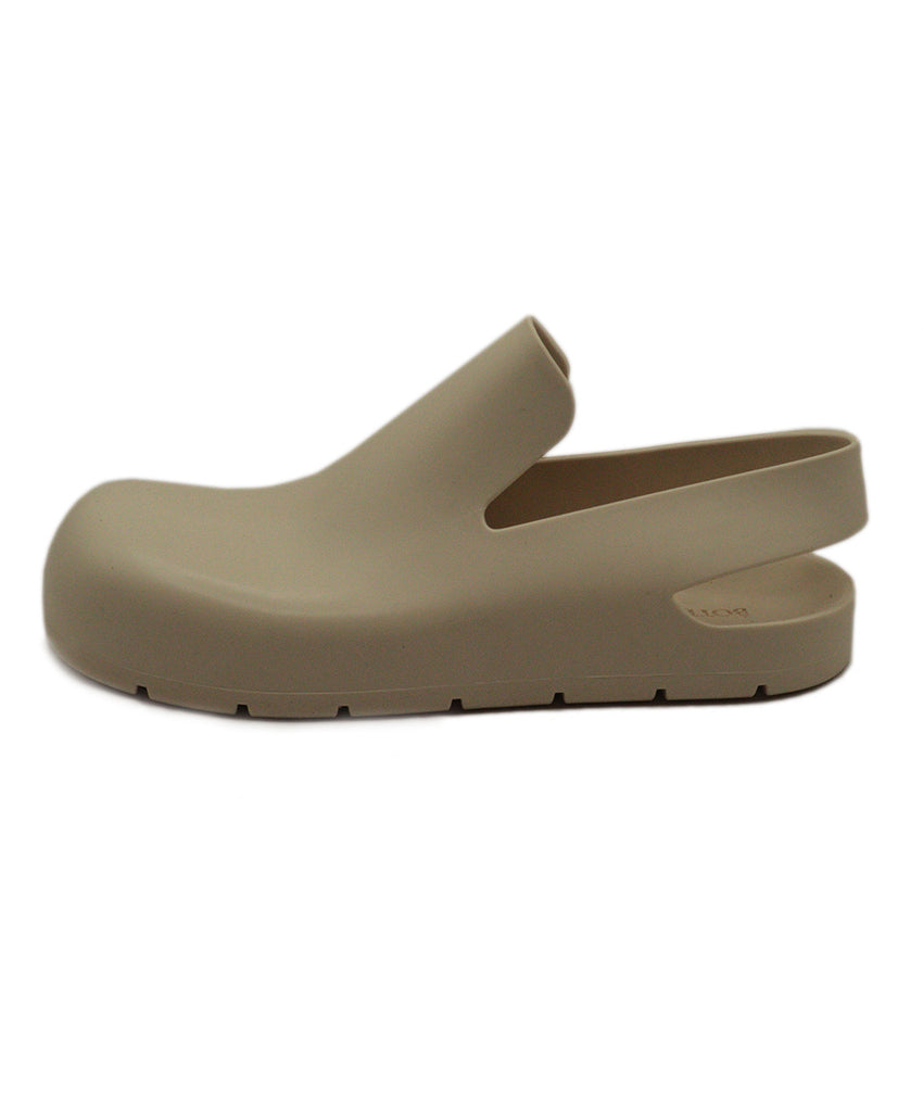 Bottega Veneta Neutral Ivory Rubber Clogs 1