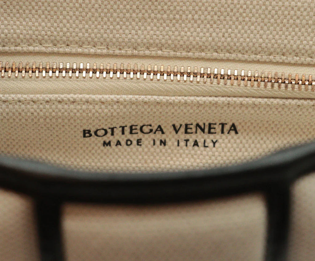 Bottega Veneta Ivory & Black Padded Cassette Bag - Michael's Consignment NYC