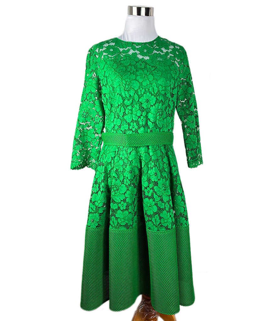 Carolina Herrera Green Lace W/Belt Dress sz 2 l Michael's Luxury  Consignment – Michael's Consignment NYC