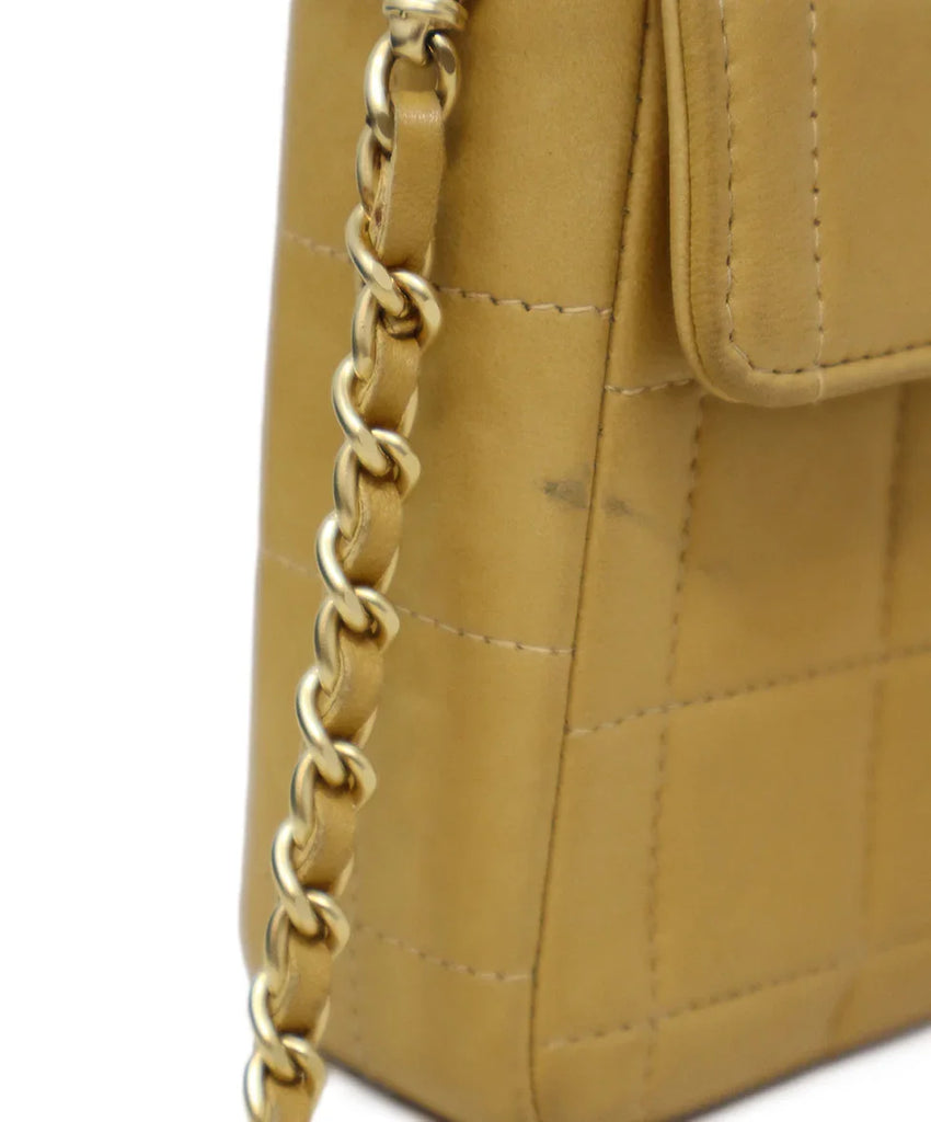 Chanel Vintage Beige Quilted Leather Shoulder Bag - Michael's Consignment NYC