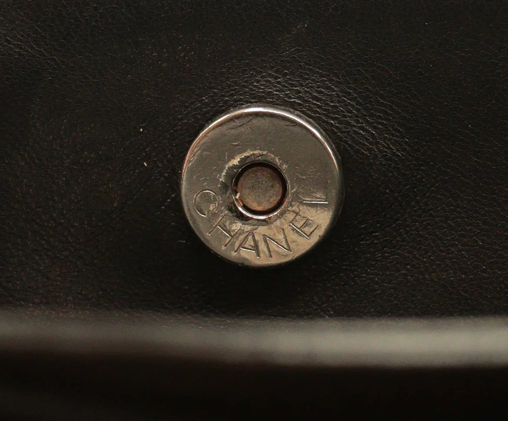 Chanel Vintage Black Lambskin Shoulder Bag - Michael's Consignment NYC