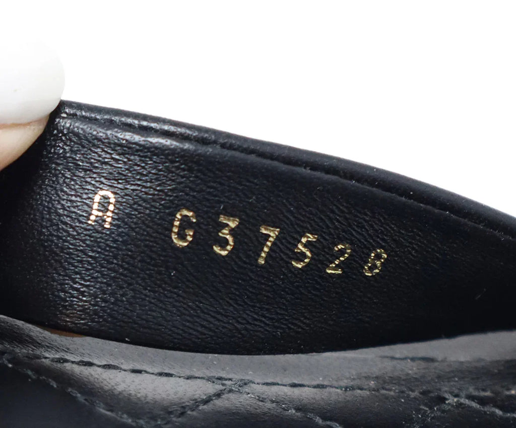 Chanel Black Leather & Pearl Sandals 5