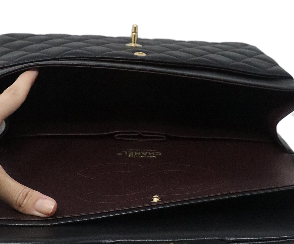 Chanel Black Lambskin Quilted Shoulder Bag 7