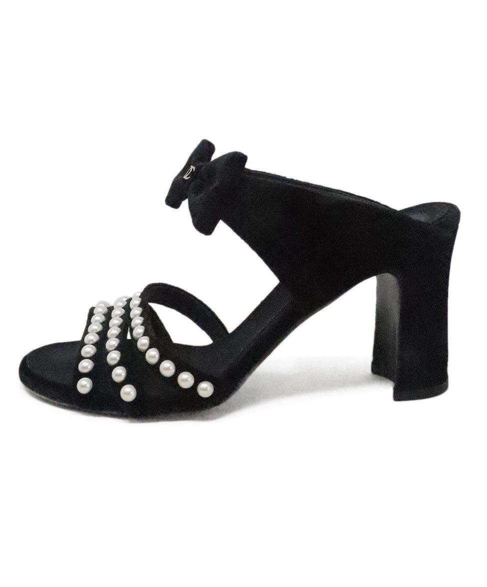 Chanel Black Velvet Pearl Sandals Sz 10