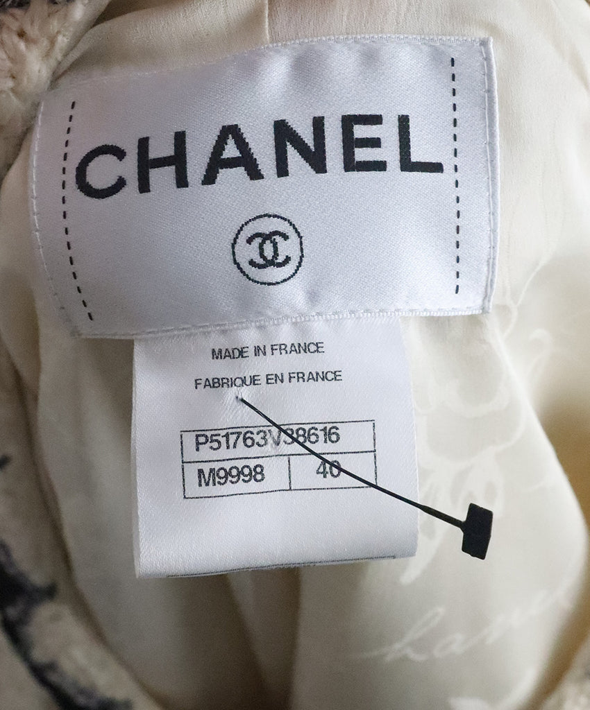 Chanel Cream Wool Skirt Suit 4