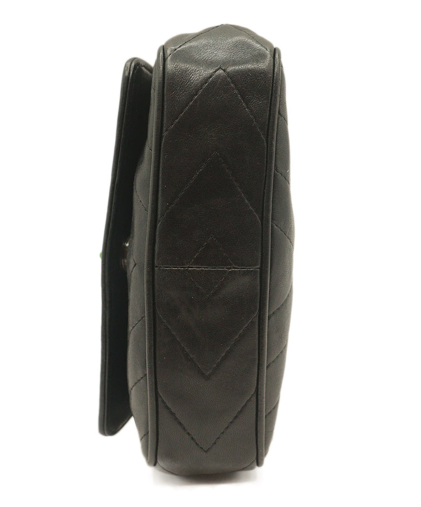 Chanel Black Lambskin & Gripox Gold Hardware Vintage Crossbody 8