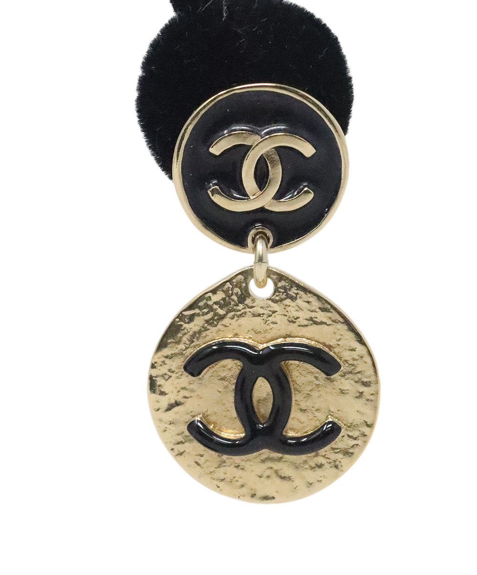 Chanel Black & Gold CC Earrings – Michael's Consignment NYC