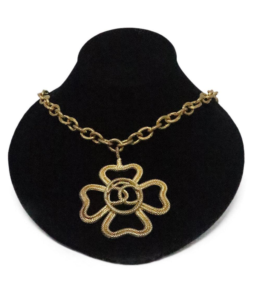 Chanel Vintage Gold Floral Pendant Necklace - Michael's Consignment NYC