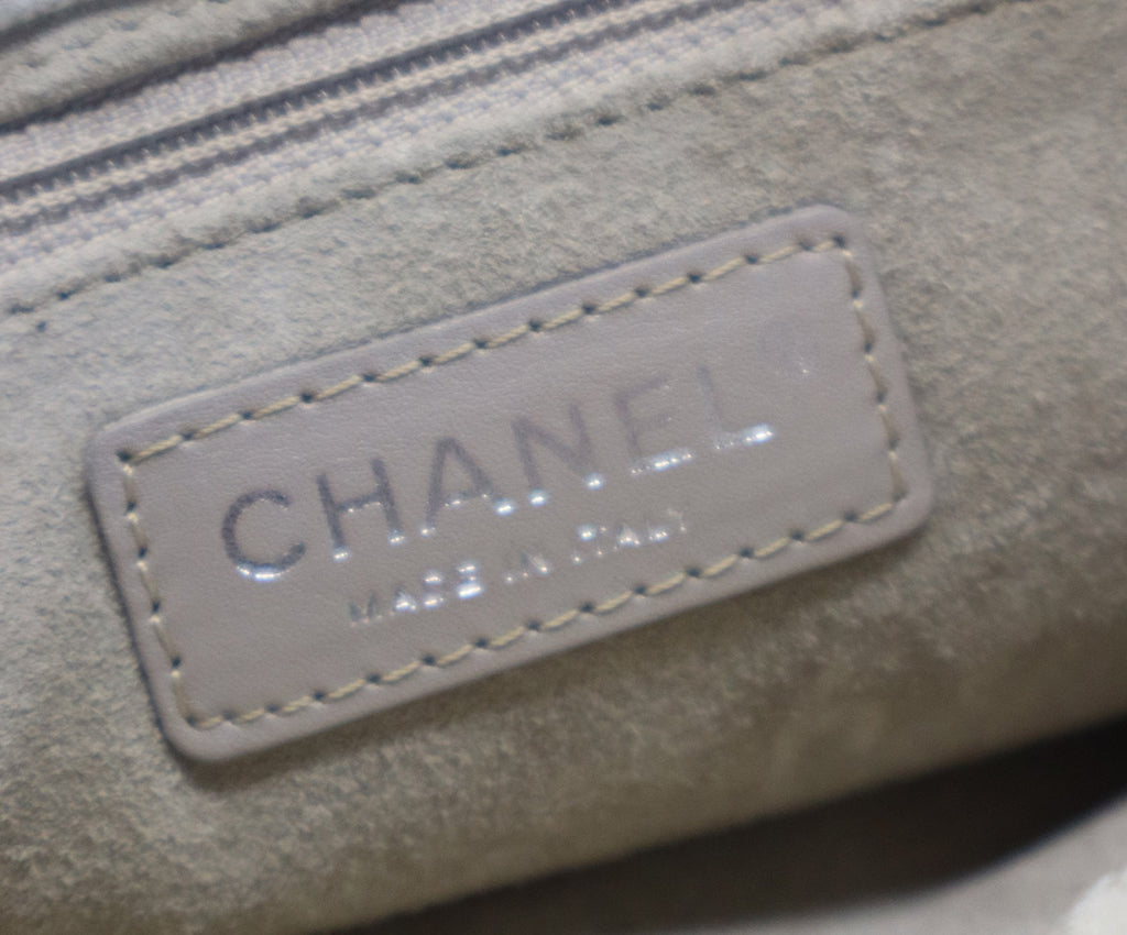 Chanel Grey Suede & White Shearling Crossbody 6