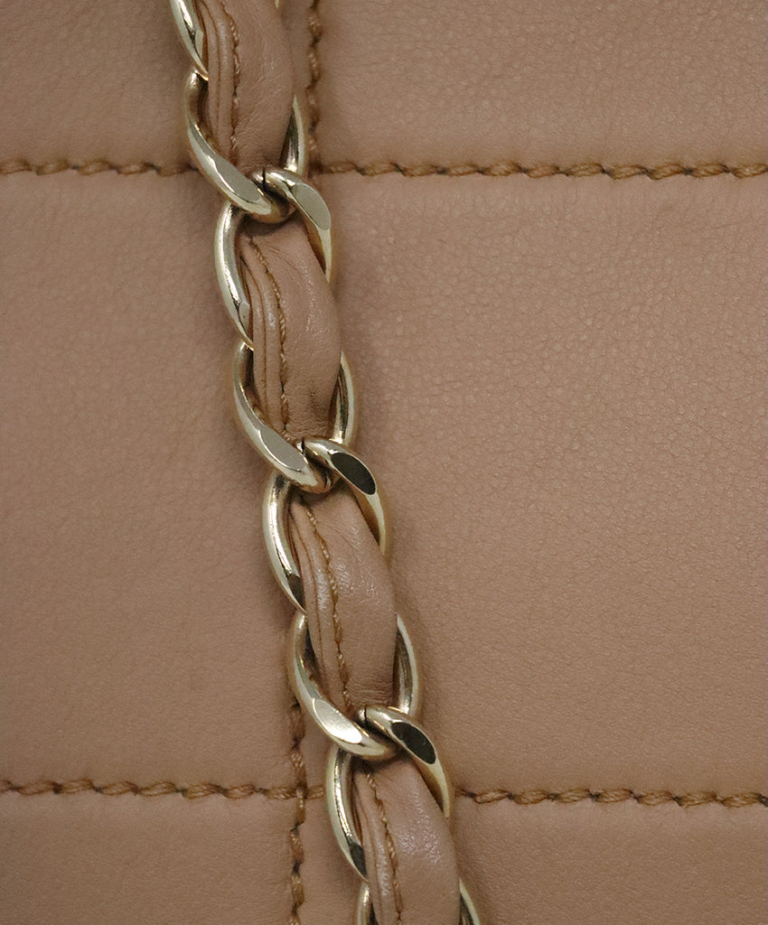 Chanel Tan Leather Tote 10