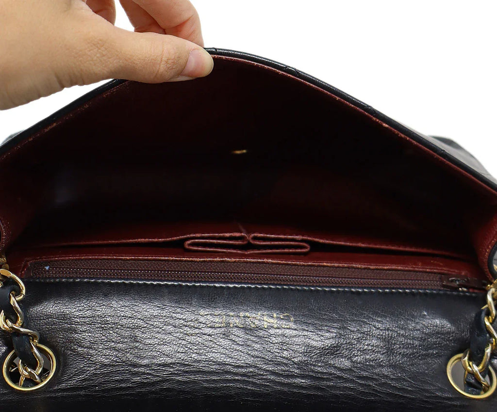 Chanel Vintage Black Matelasse Bag 6