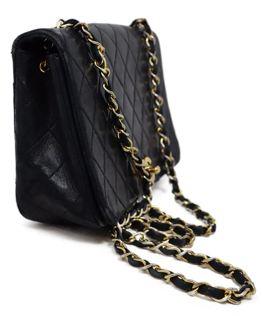 Chanel Vintage Black Matelasse Bag 1