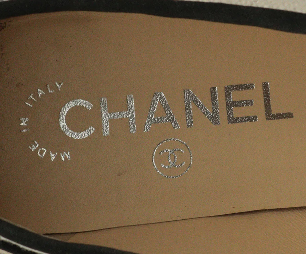 Chanel White & Black Linen Sneaker Espadrilles sz 7 - Michael's Consignment NYC