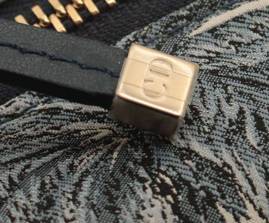 Christian Dior Navy Blue & White Medium TRavel Nomad Pouch 11