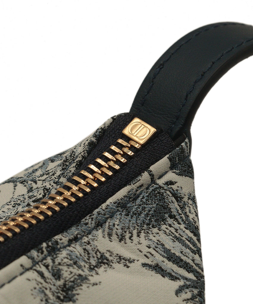 Christian Dior Navy Blue & White Medium TRavel Nomad Pouch 12