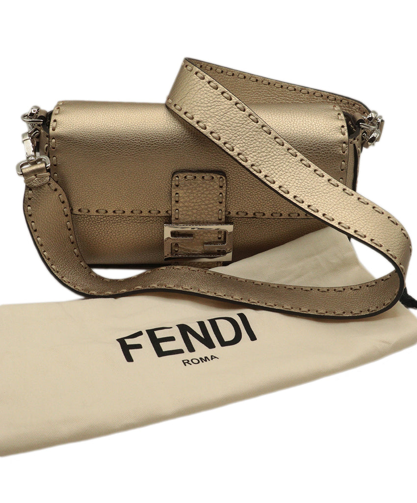 Fendi Gold Leather selleria baguette 8