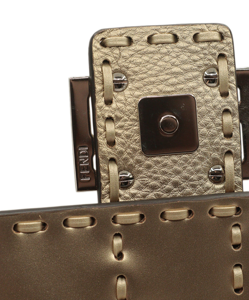 Fendi Gold Leather selleria baguette 12