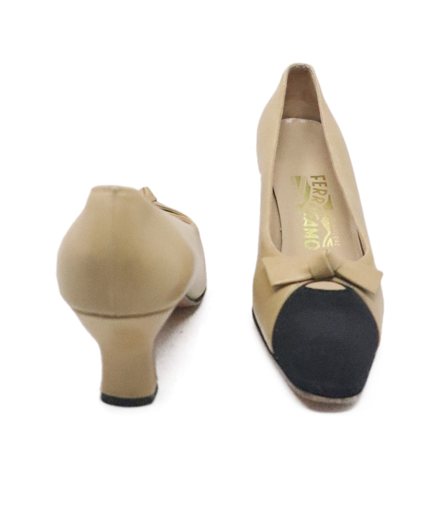 Ferragamo Beige & Black Leather Grosgrain Heels 2