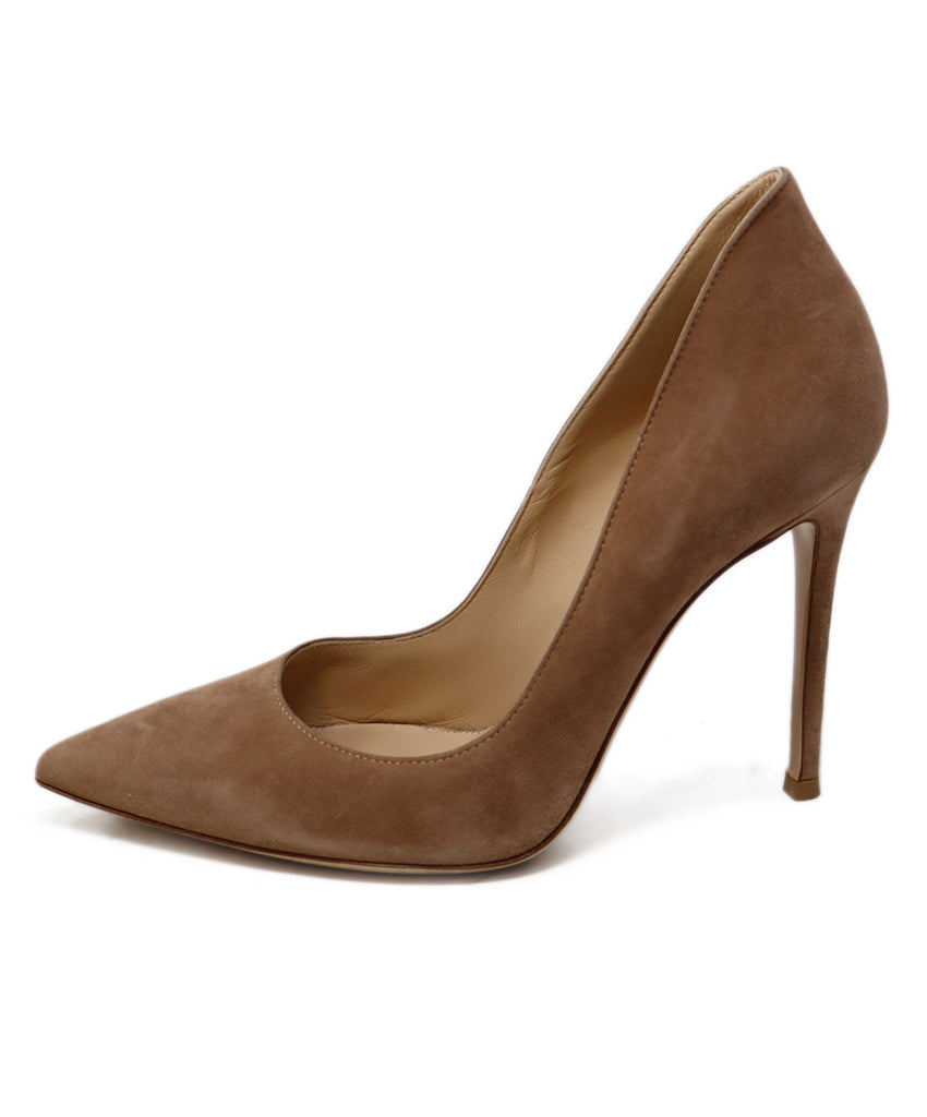 Gianvito Rossi Nude Suede Heels 1