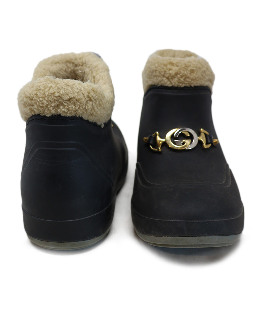 Gucci Black Rubber & Shearling Booties 2