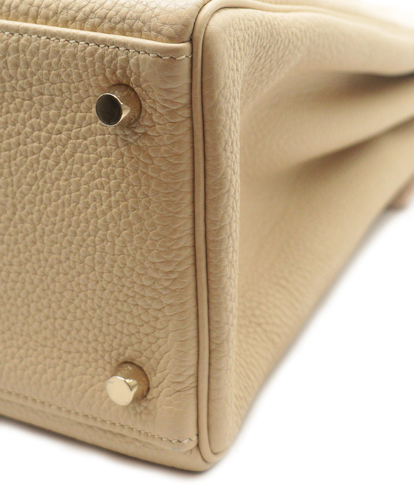 Hermes Cream Leather 35cm Kelly Bag 9