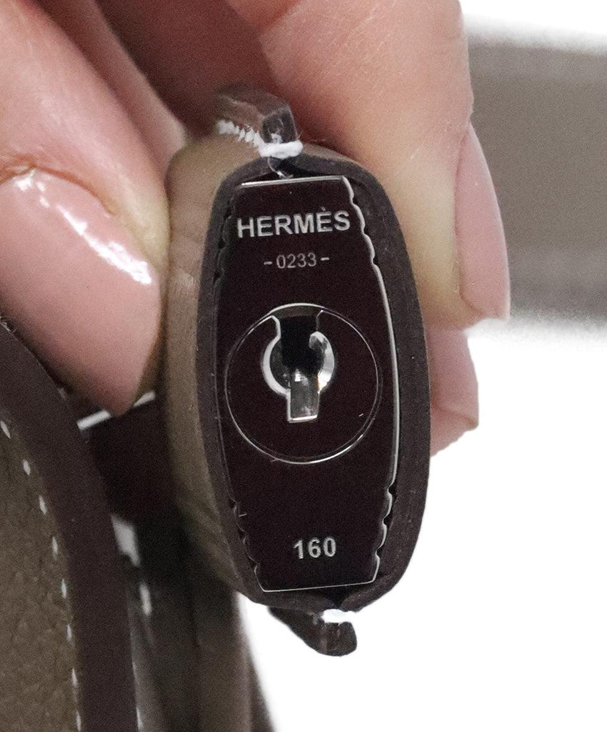 Hermes Neutral Leather Crossbody 9