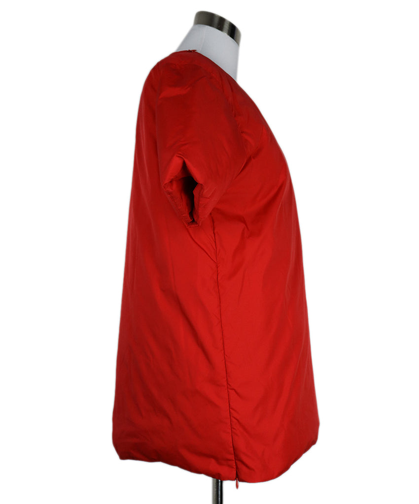 Jil Sander Red Nylon Puffed Overhead Outerwear 1