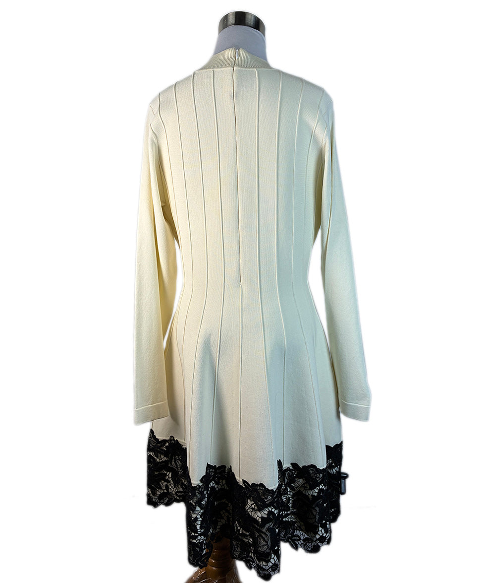 Lela Rose Ivory Viscose Spandex Black Lace Trim Dress sz 6