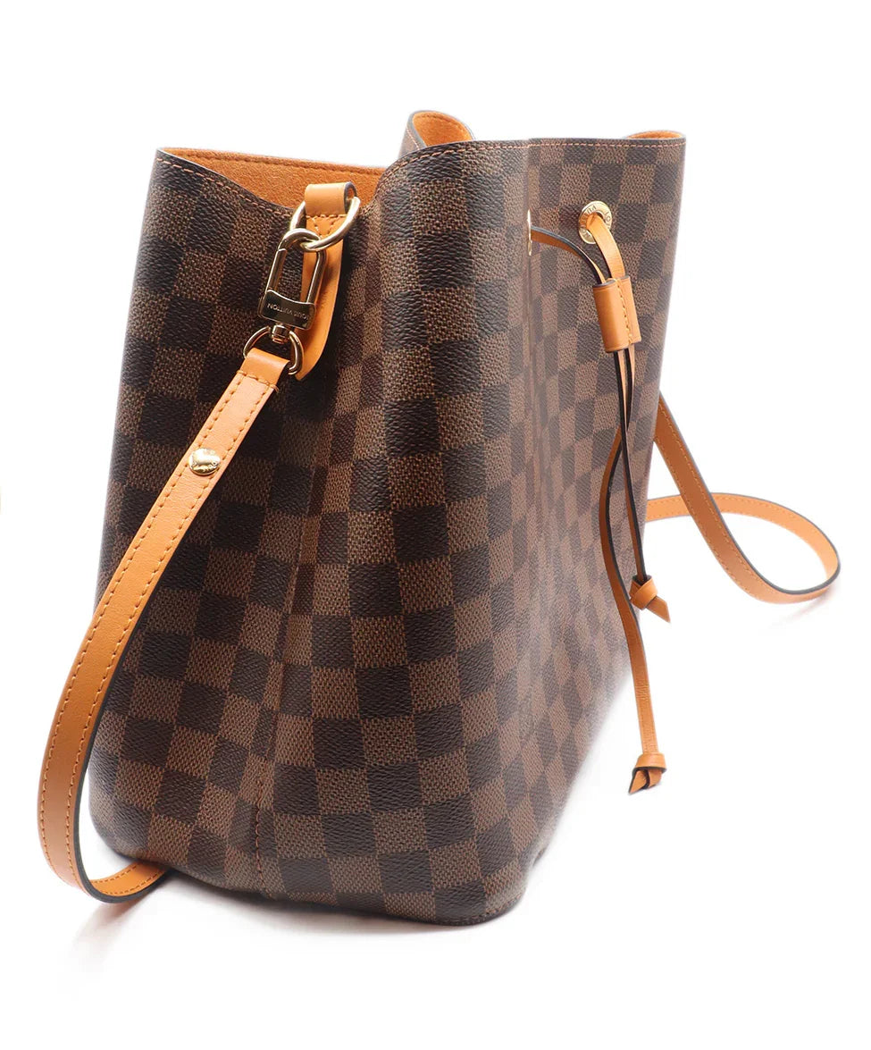 Louis Vuitton Leather Brown Tan & Monogram Drawstring Handbag l