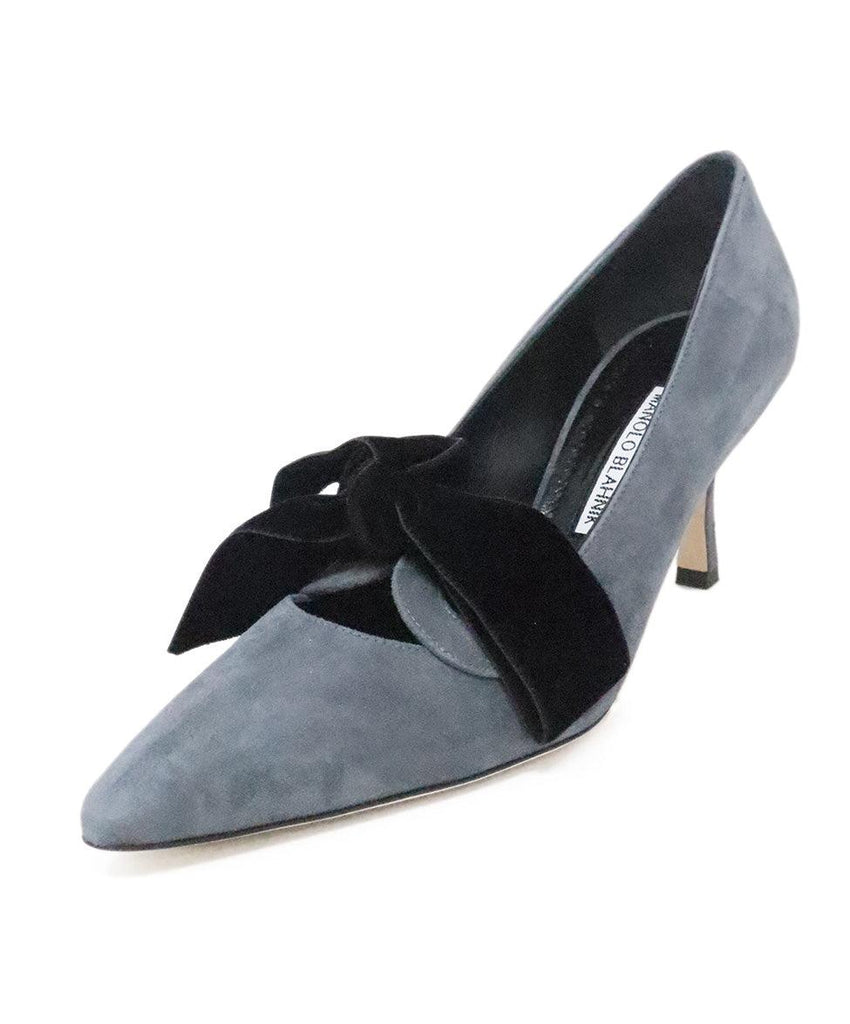 Manolo Blahnik Grey Suede & Black Velvet Lace Up Heels 