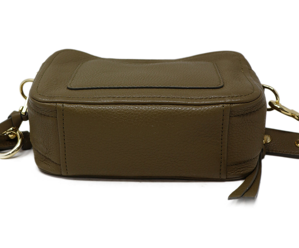 Marc Jacobs Olive Leather Crossbody 3