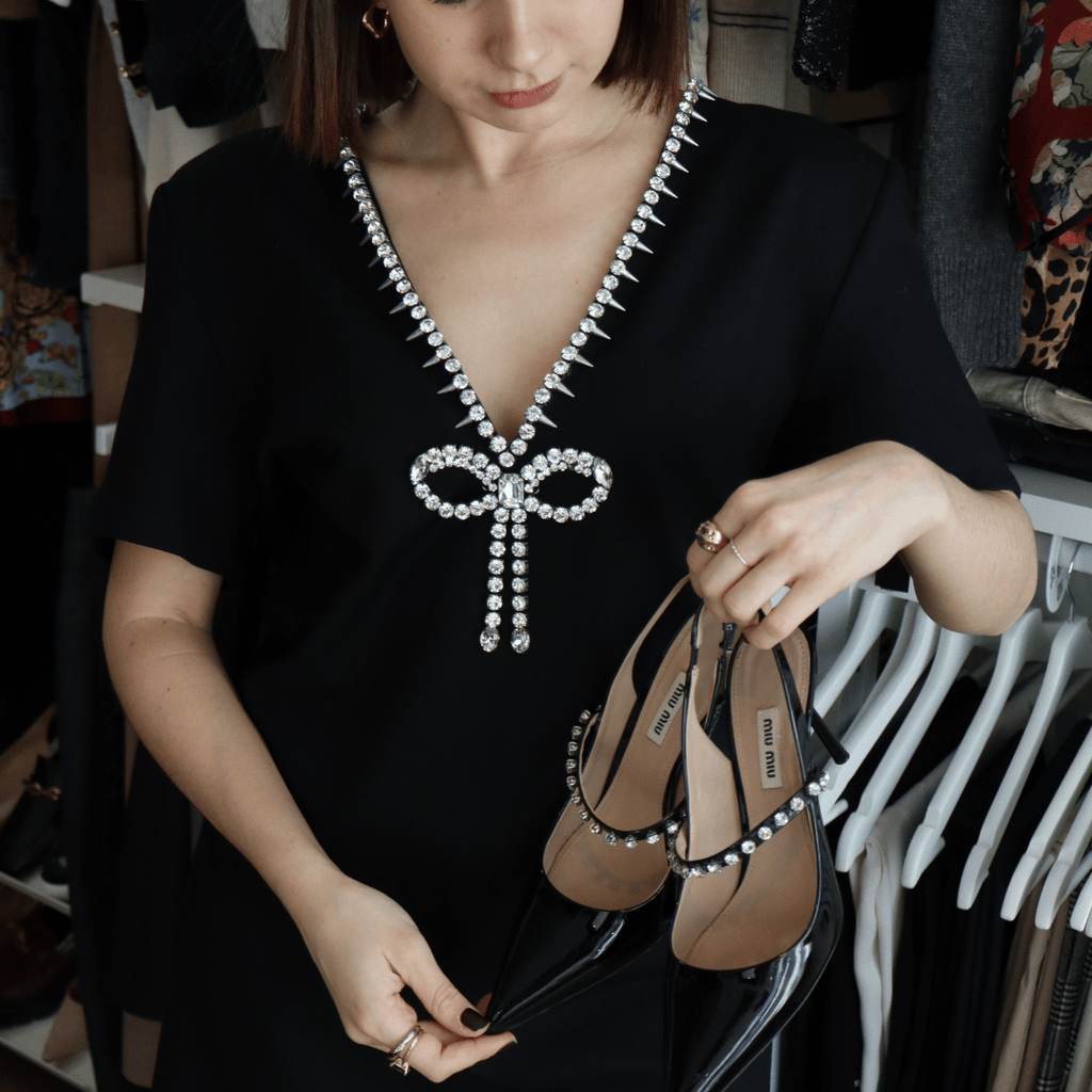 Luxury Resale Sell lWith Us