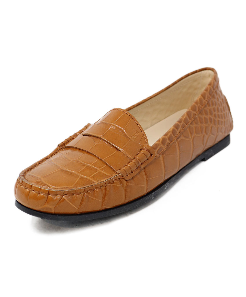 Tod's Tan Pressed Leather Loafers 