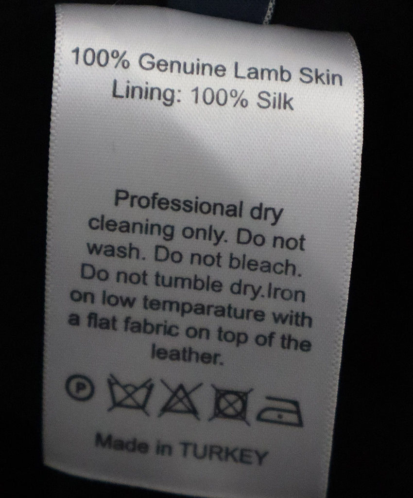 Zeynep Arcay Black Leather Jacket 4