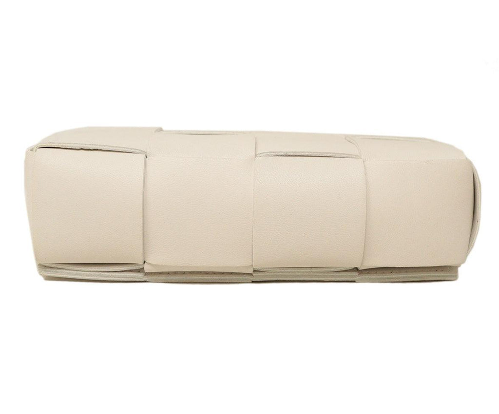 Bottega Veneta White Cassette Belt Bag - Michael's Consignment NYC
