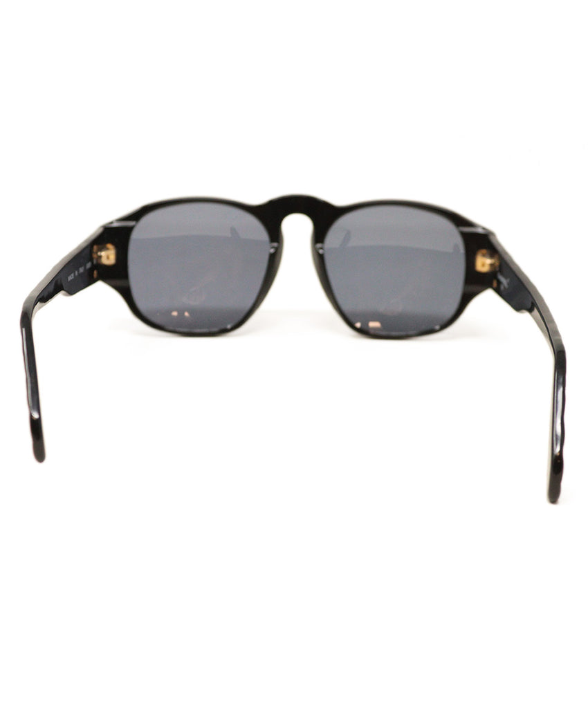 chanel black plastic gold trim sunglasses 2