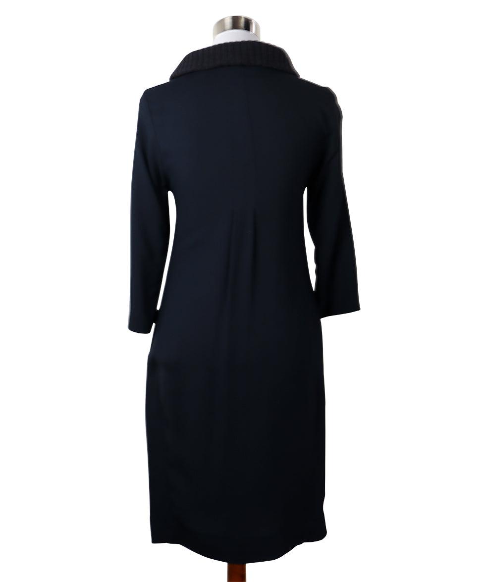 Fabiana Filippi Navy Silk & Grey Knit Dress sz 4 l Michael's Luxury Consignment Michael's Consignment NYC Fabiana Filippi Navy Silk & Grey Knit Dress sz 4 l Michael's Luxury Consignment Michael's Consignment NYC