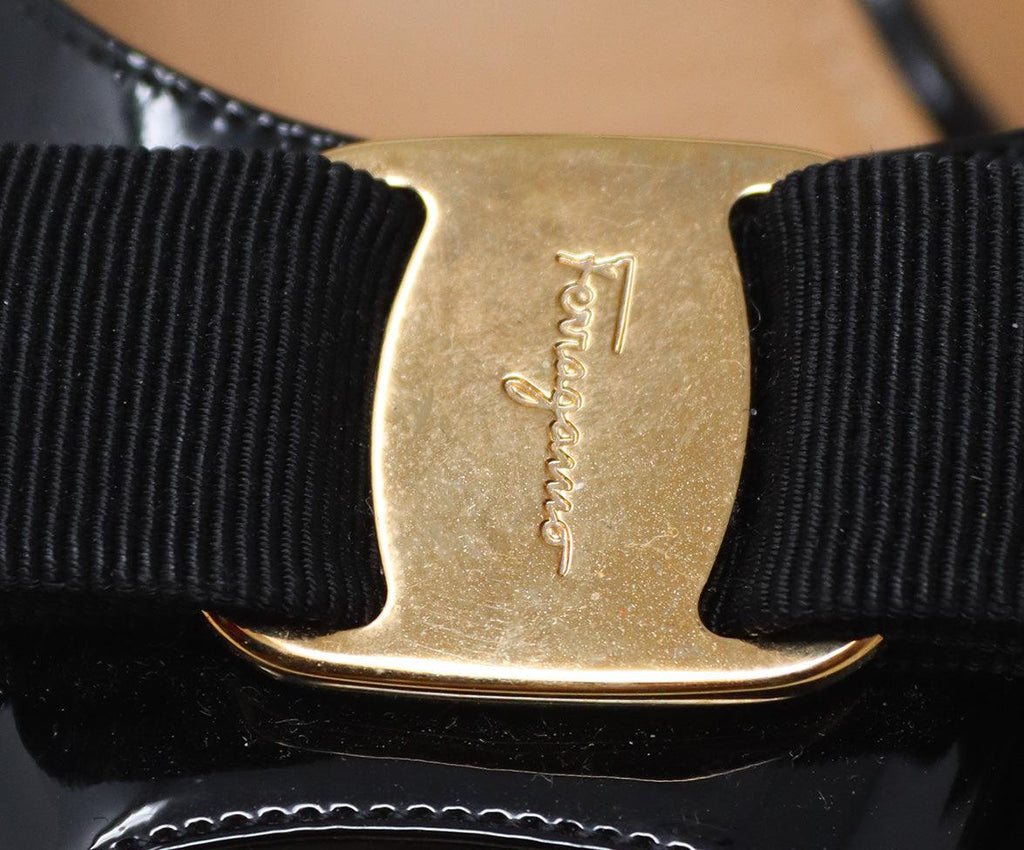 Ferragamo Black Patent Leather Heels sz US 8.5 - Michael's Consignment NYC
