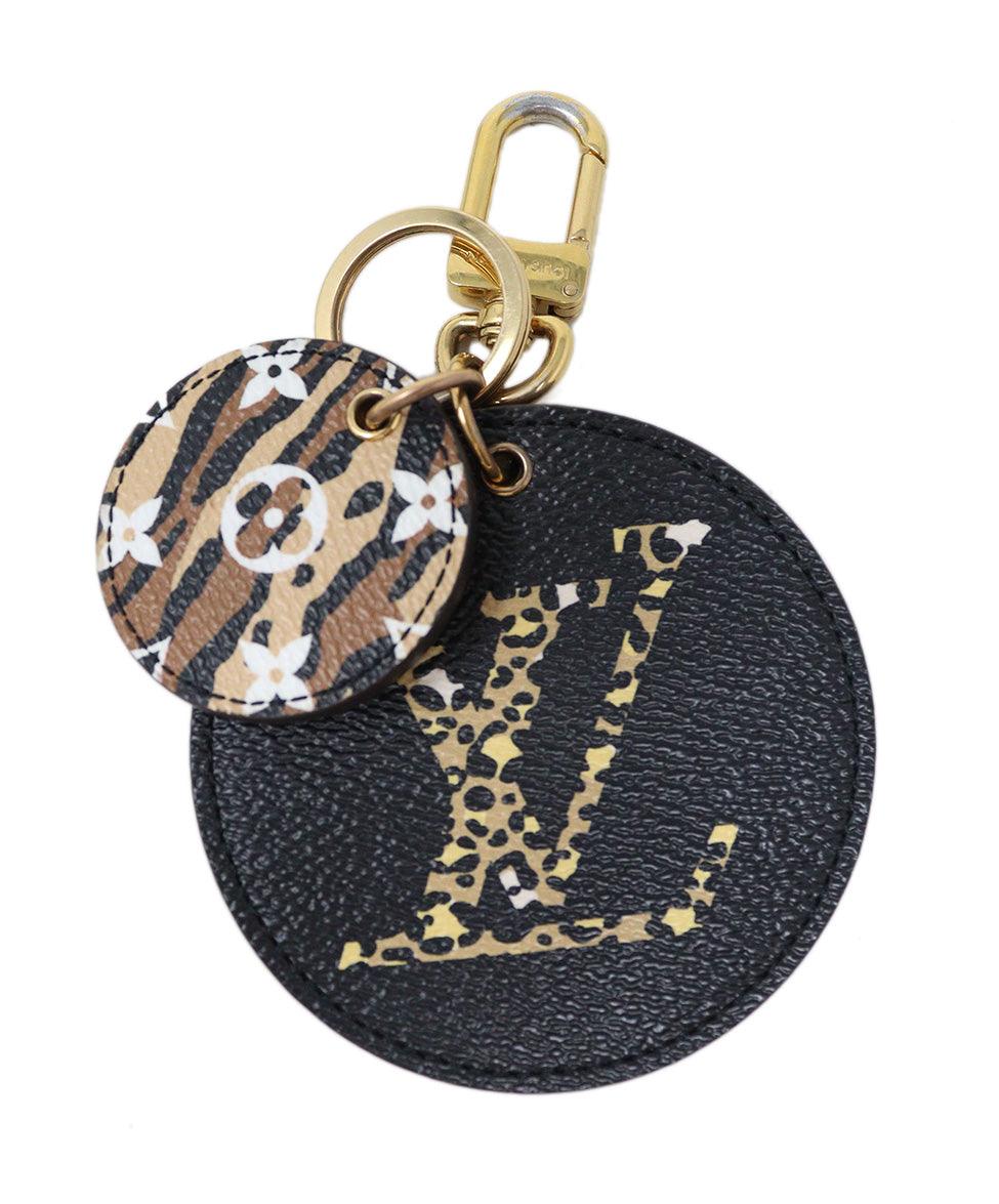 lv key chain